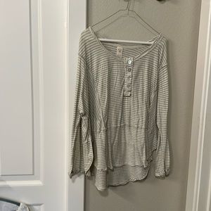 Grey and cream long sleeve tunic